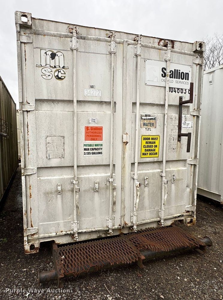 image for item FK1193 Water tank container