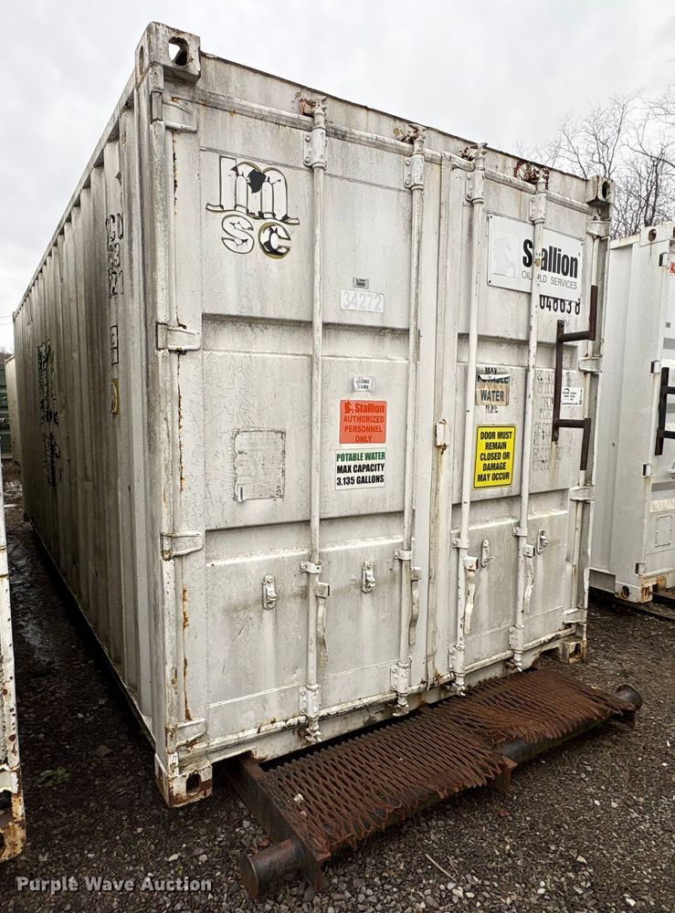 image for item FK1193 Water tank container