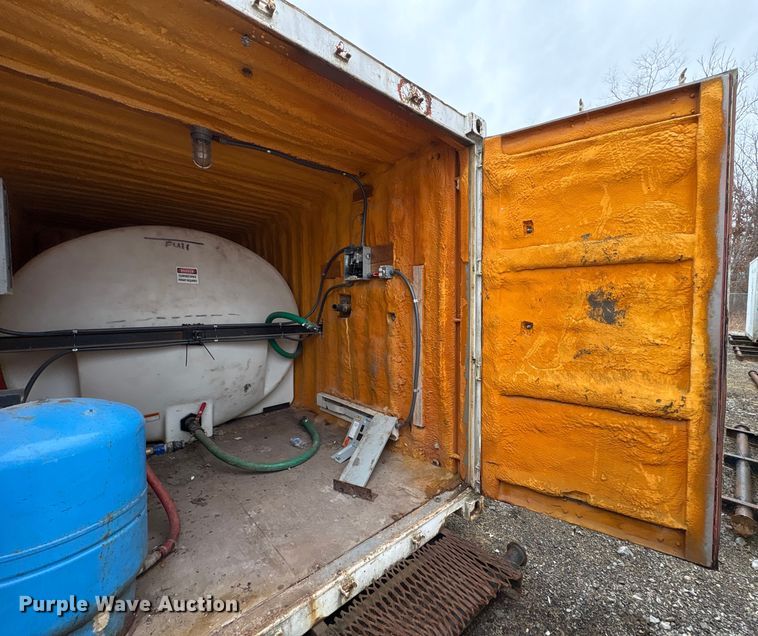 image for item FK1193 Water tank container