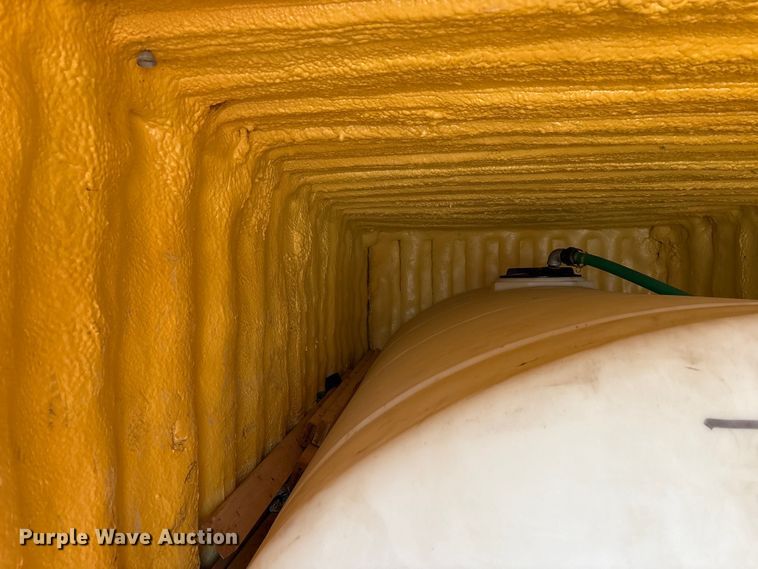 image for item FK1193 Water tank container