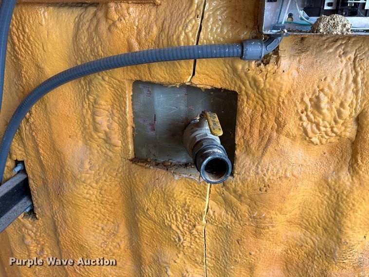 image for item FK1193 Water tank container