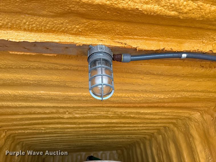 image for item FK1193 Water tank container