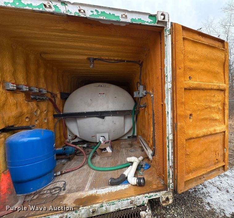 image for item FK1194 Water tank container