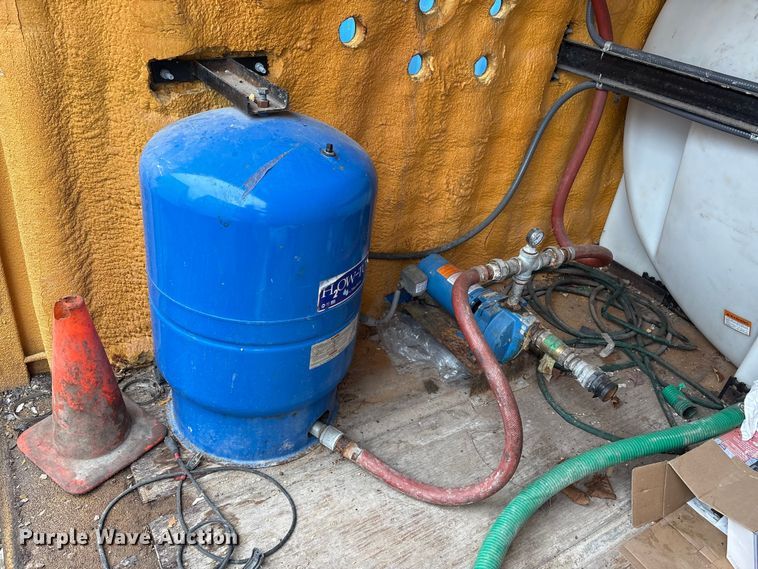 image for item FK1194 Water tank container