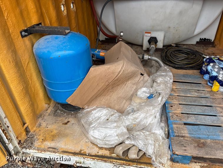 image for item FK1195 Water tank container