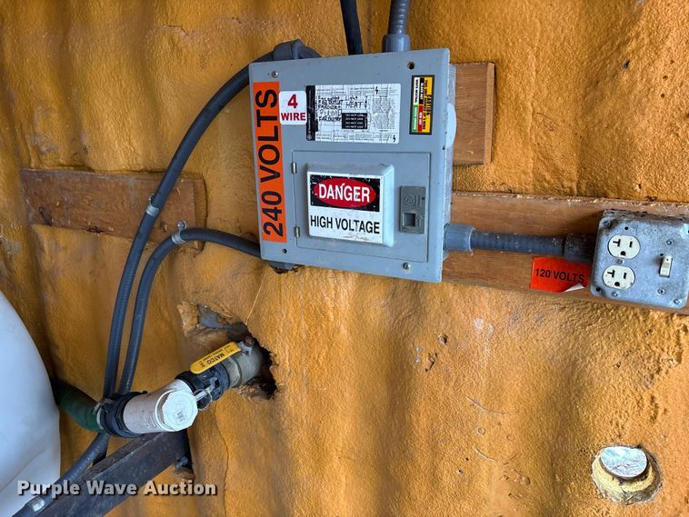 image for item FK1195 Water tank container