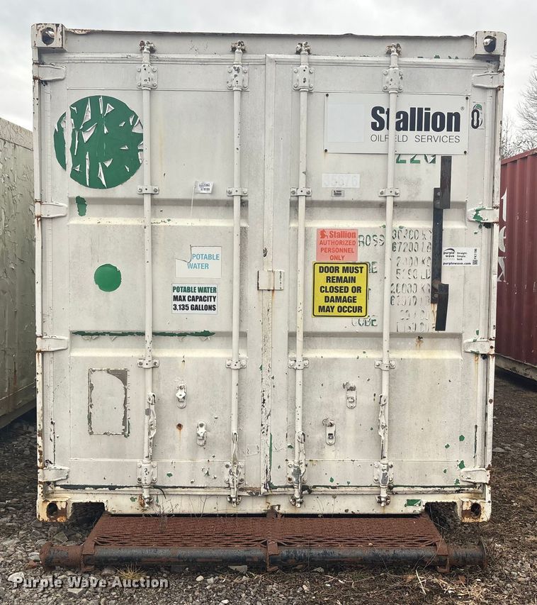 image for item FK1196 Water tank container