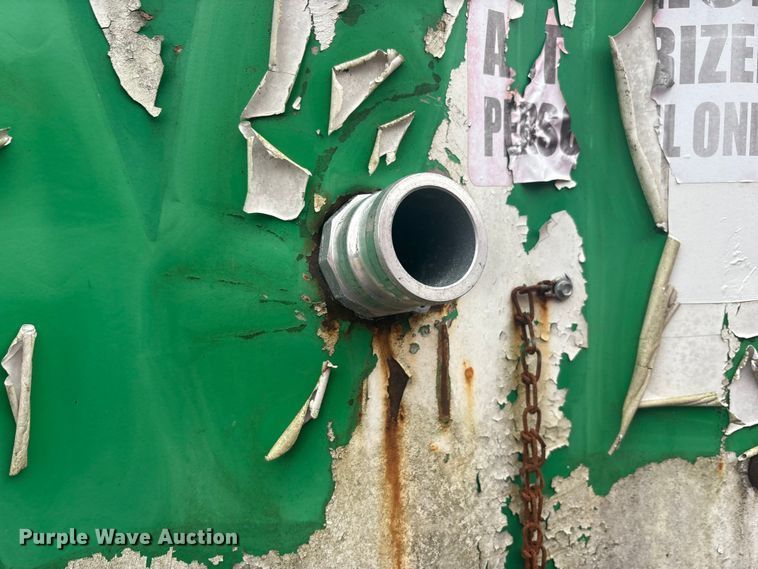 image for item FK1196 Water tank container