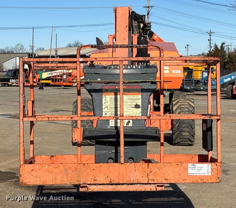 image for item FK1206 2011 JLG 800AJ boom lift