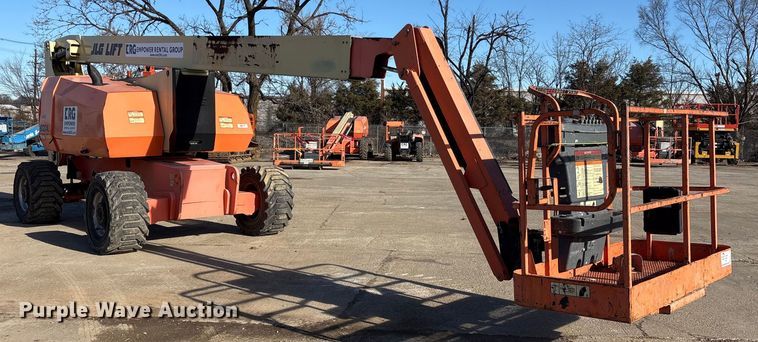 image for item FK1206 2011 JLG 800AJ boom lift