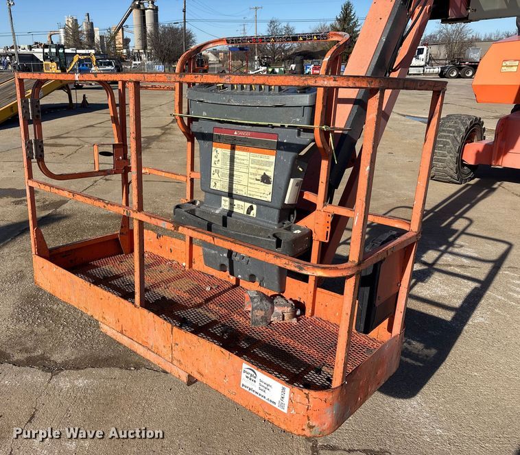 image for item FK1206 2011 JLG 800AJ boom lift