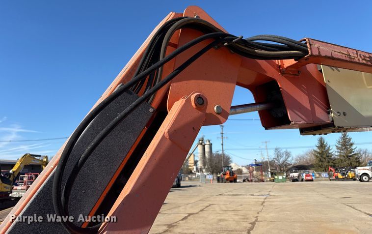 image for item FK1206 2011 JLG 800AJ boom lift