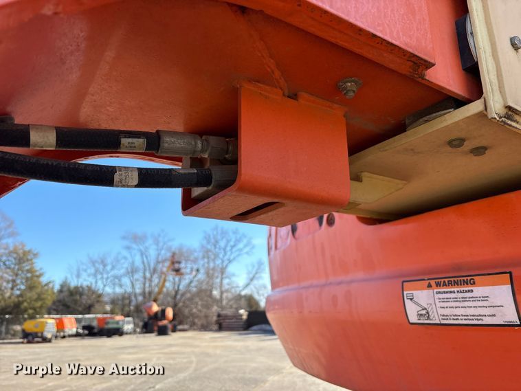 image for item FK1206 2011 JLG 800AJ boom lift