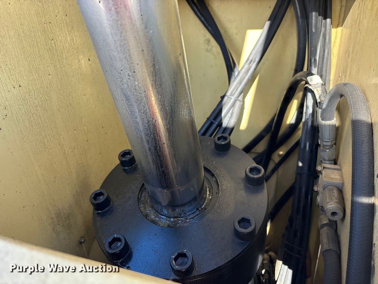 image for item FK1206 2011 JLG 800AJ boom lift