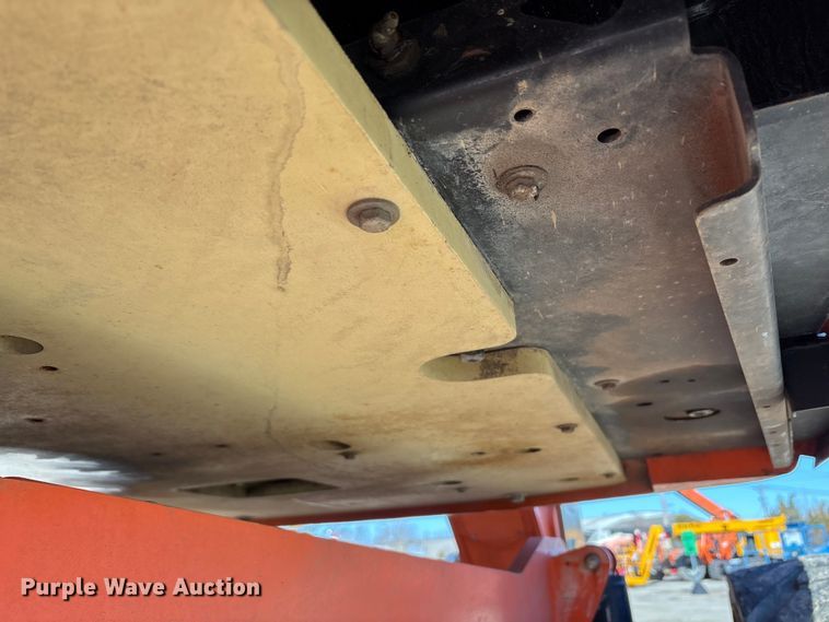 image for item FK1206 2011 JLG 800AJ boom lift