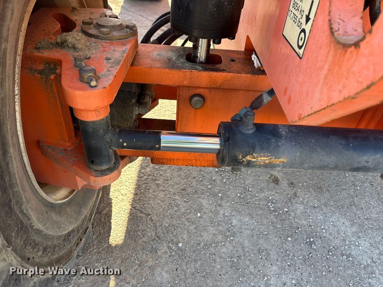 image for item FK1206 2011 JLG 800AJ boom lift