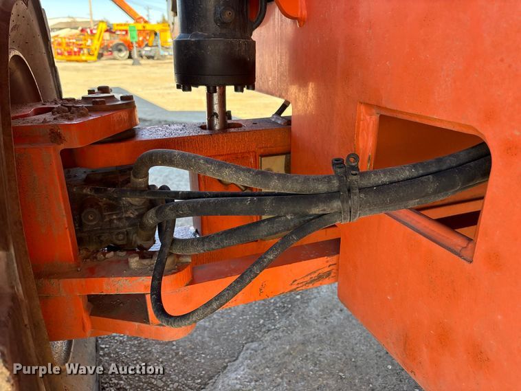 image for item FK1206 2011 JLG 800AJ boom lift