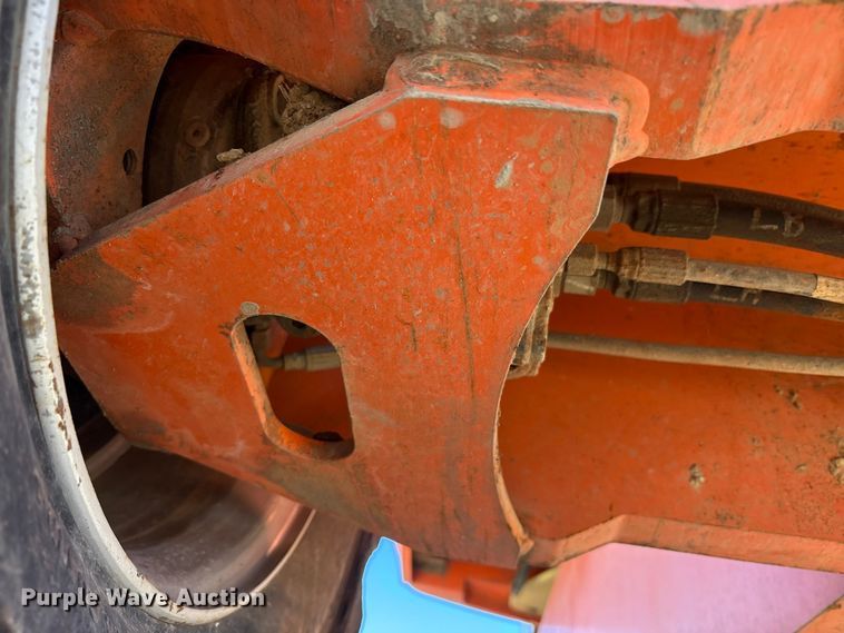 image for item FK1206 2011 JLG 800AJ boom lift