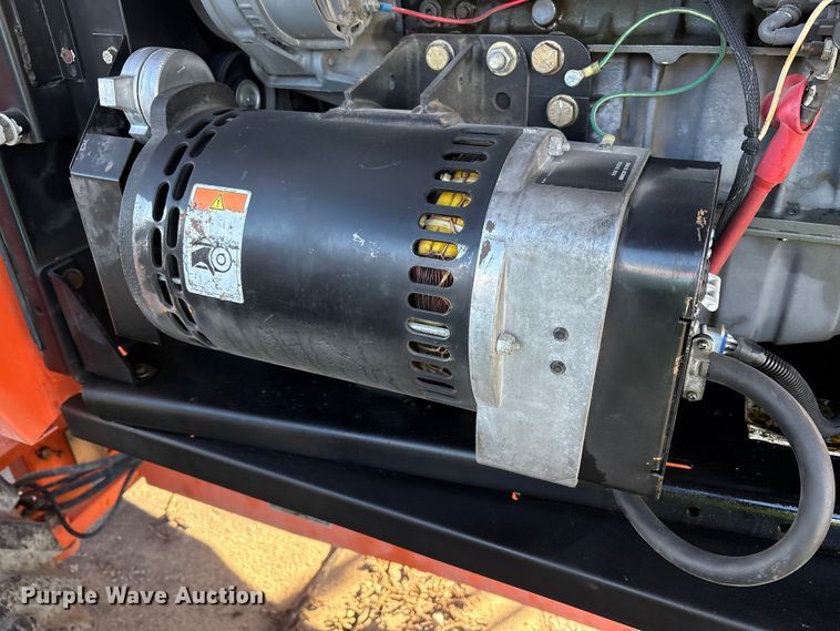 image for item FK1206 2011 JLG 800AJ boom lift