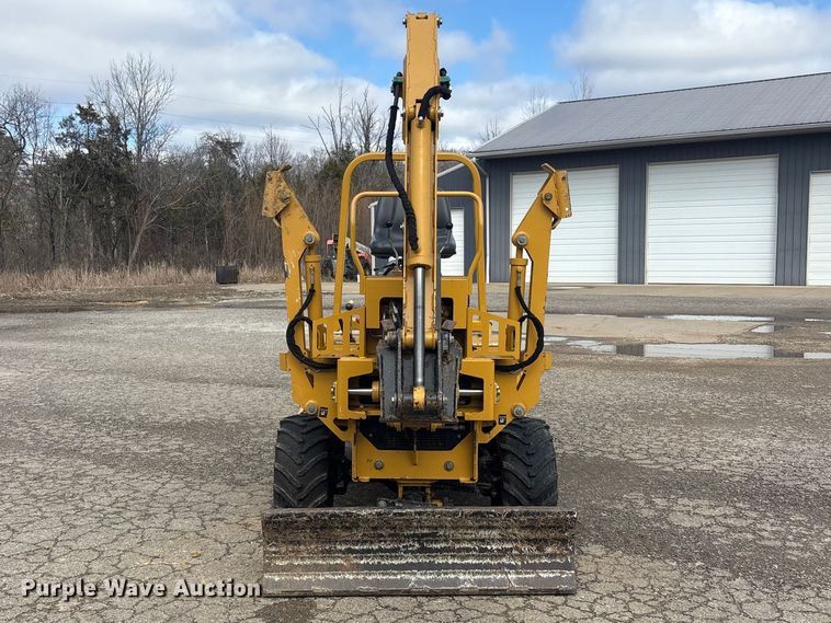 image for item FK1233 2006 Vermeer RT450 trencher