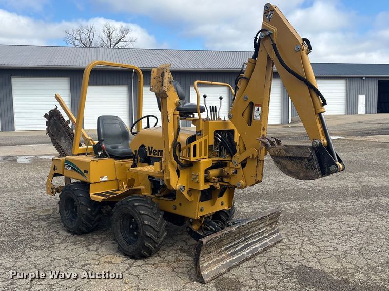 image for item FK1233 2006 Vermeer RT450 trencher