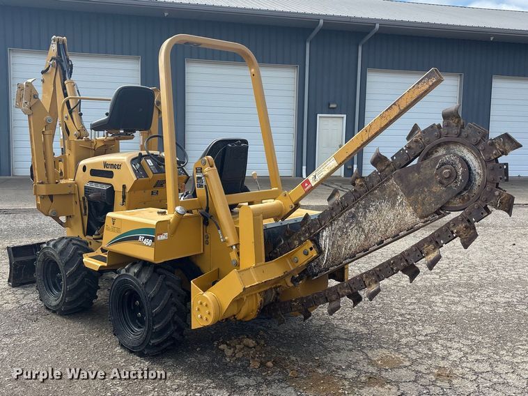 image for item FK1233 2006 Vermeer RT450 trencher