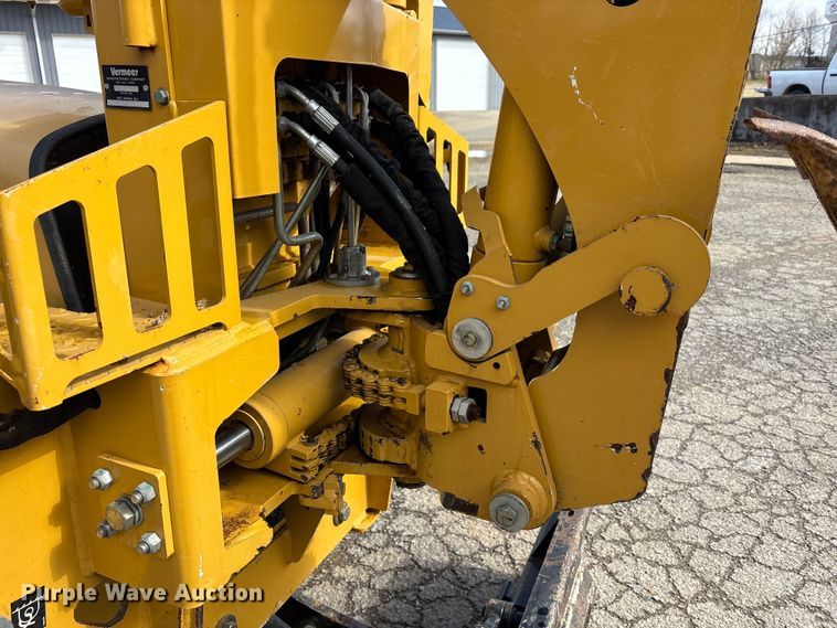 image for item FK1233 2006 Vermeer RT450 trencher
