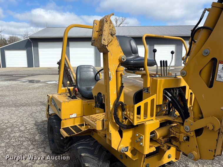 image for item FK1233 2006 Vermeer RT450 trencher