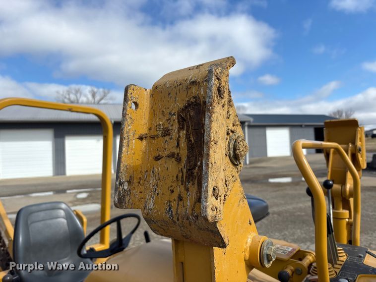 image for item FK1233 2006 Vermeer RT450 trencher