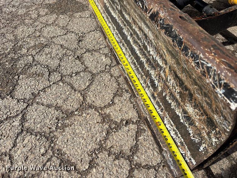 image for item FK1233 2006 Vermeer RT450 trencher