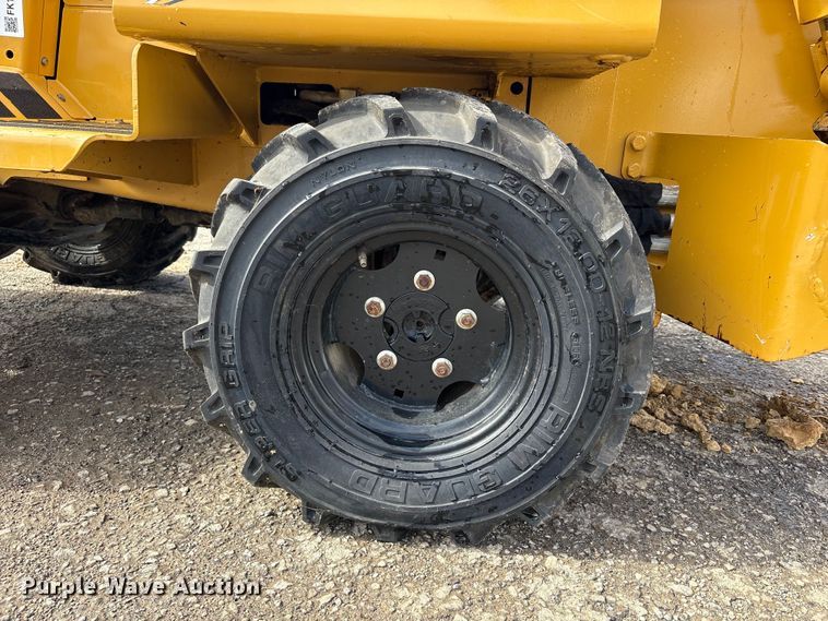 image for item FK1233 2006 Vermeer RT450 trencher