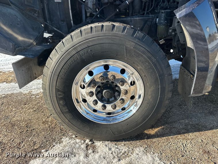 image for item FK1600 2020 Kenworth T880 flatbed truck