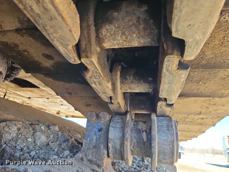 image for item FN5576 2015 Komatsu PC490LC-10 excavator