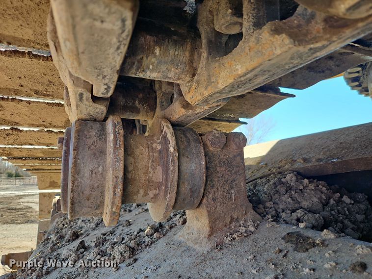 image for item FN5576 2015 Komatsu PC490LC-10 excavator