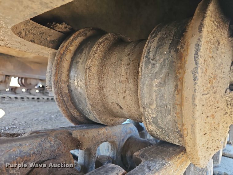 image for item FN5576 2015 Komatsu PC490LC-10 excavator