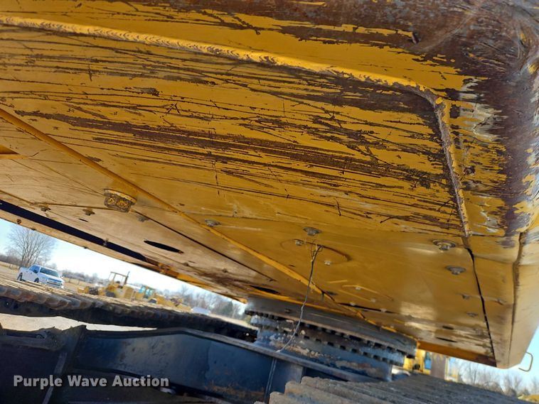 image for item FN5577 2019 Komatsu PC490LC-11 excavator