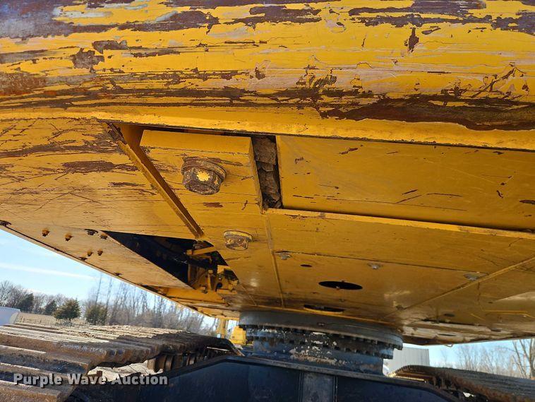 image for item FN5577 2019 Komatsu PC490LC-11 excavator