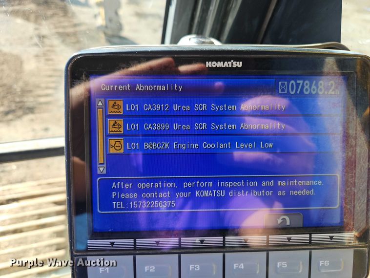 image for item FN5577 2019 Komatsu PC490LC-11 excavator