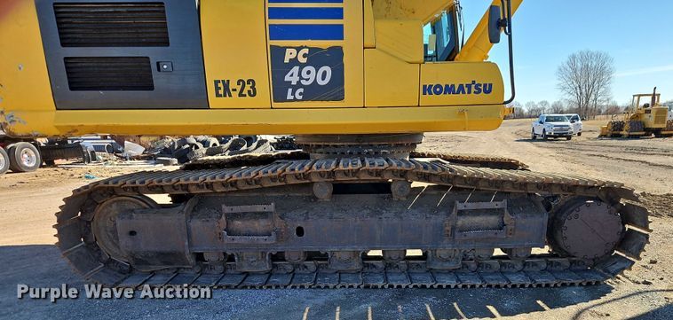 image for item FN5577 2019 Komatsu PC490LC-11 excavator