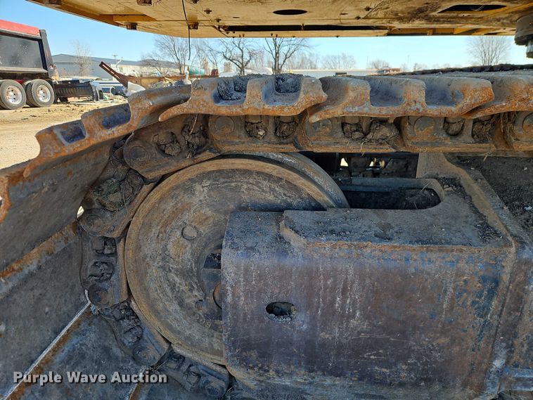 image for item FN5577 2019 Komatsu PC490LC-11 excavator