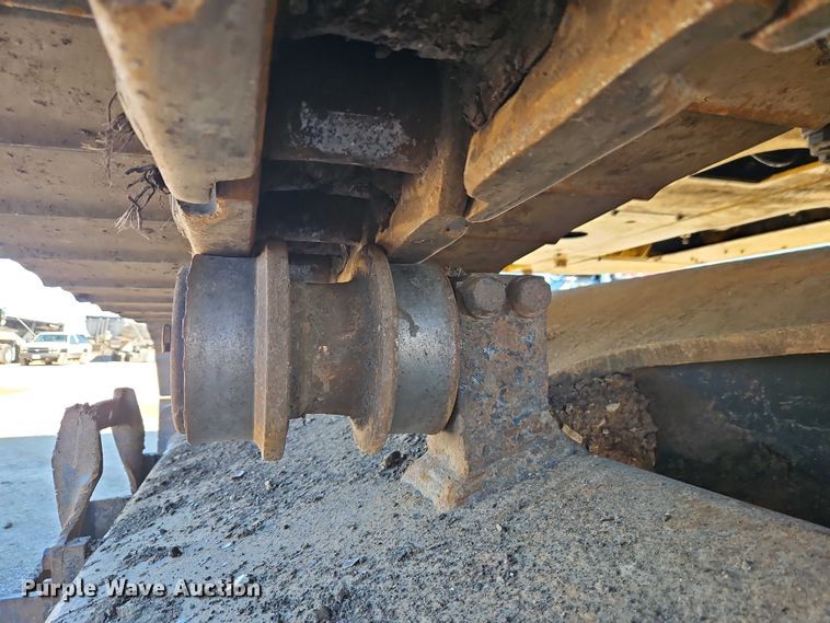 image for item FN5577 2019 Komatsu PC490LC-11 excavator