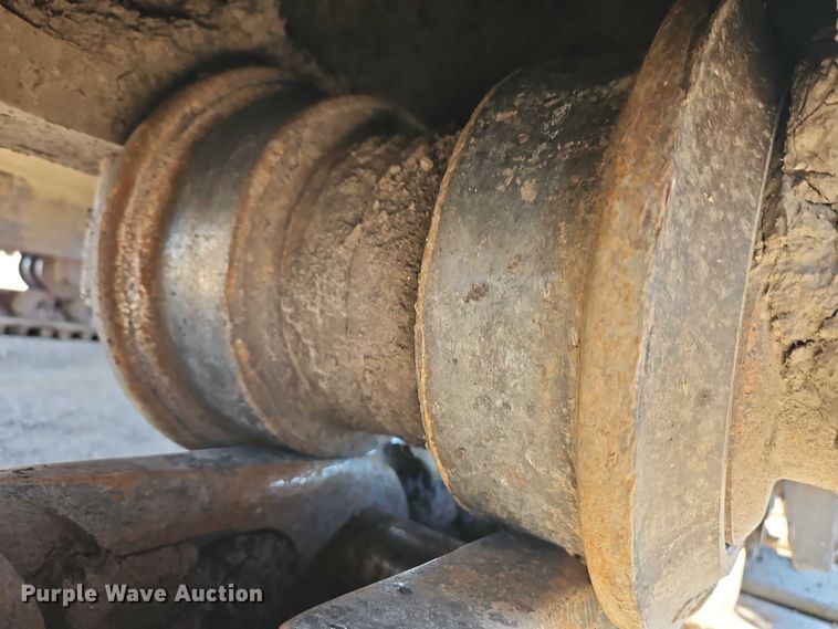 image for item FN5577 2019 Komatsu PC490LC-11 excavator