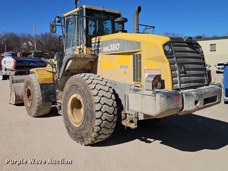 image for item FN5578 2015 Komatsu WA380-7 wheel loader