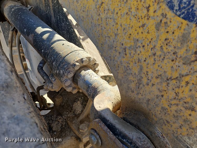 image for item FN5578 2015 Komatsu WA380-7 wheel loader