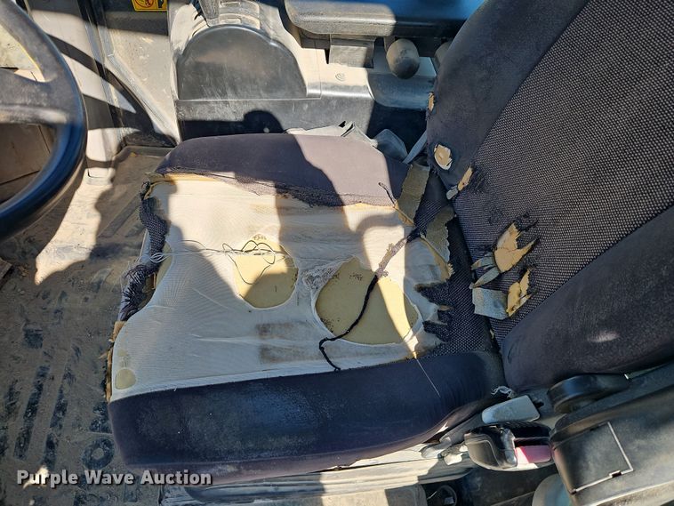 image for item FN5578 2015 Komatsu WA380-7 wheel loader