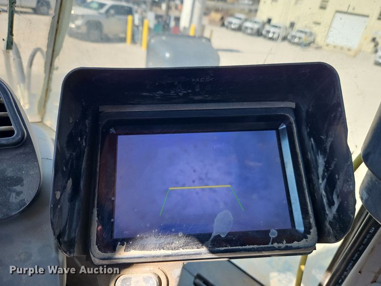 image for item FN5578 2015 Komatsu WA380-7 wheel loader