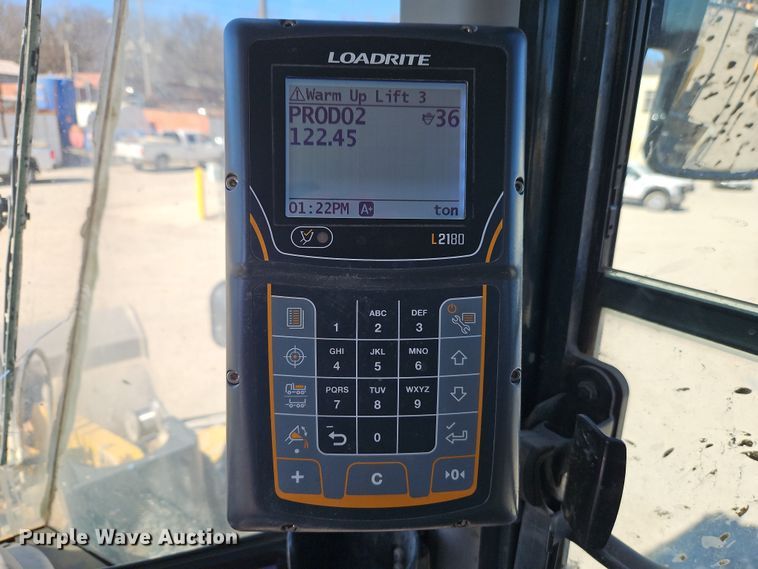 image for item FN5578 2015 Komatsu WA380-7 wheel loader