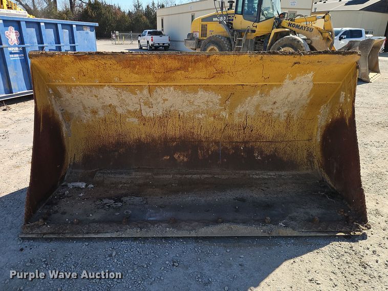 image for item FN5579 Wheel loader bucket