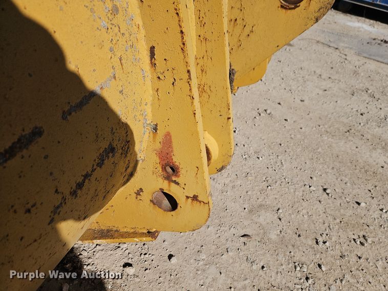 image for item FN5579 Wheel loader bucket