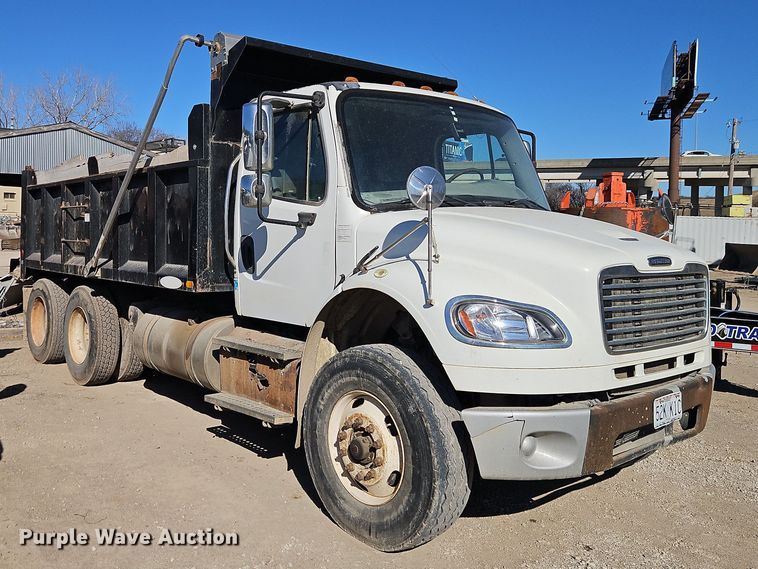 image for item FN5581 2014 Freightliner M2 dump truck
